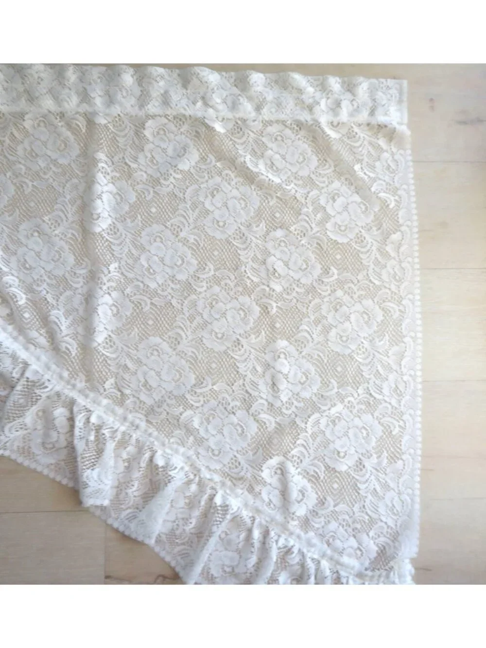 Vintage Set of 2 White Lace Curtain Panels Floral Pattern Ruffled Edges - Sheer